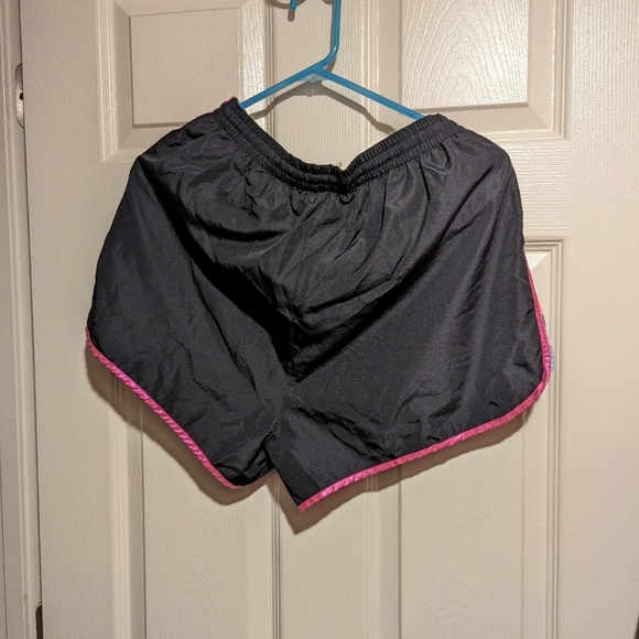 PINK Victoria's secret shorts - Picture 3 of 3